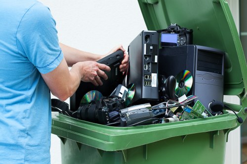 Commercial rubbish clearance services